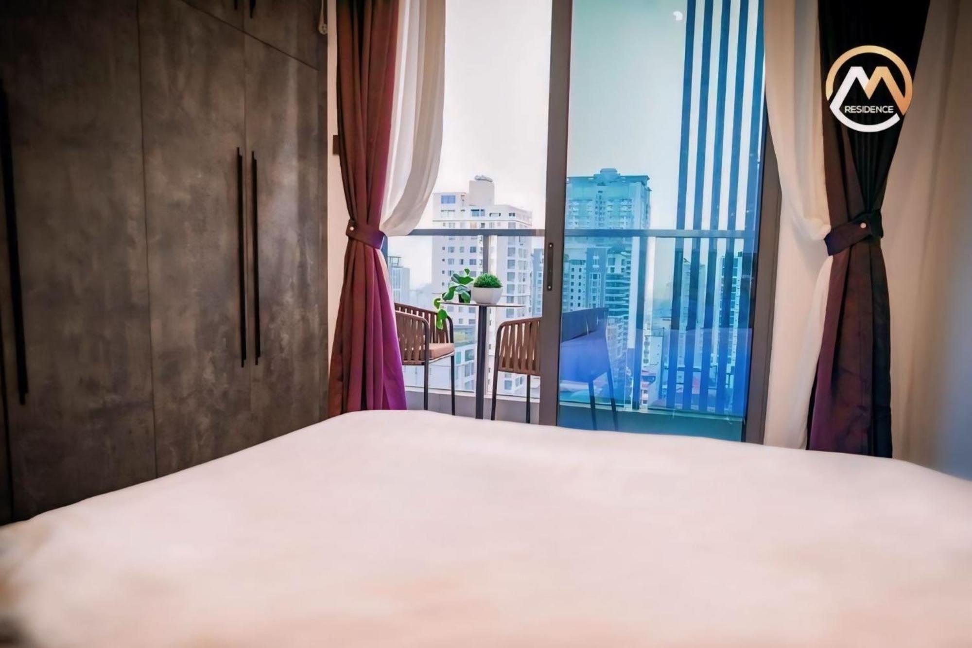 Hotel Serviced Condo Unique Infinity Pool With Mekong River View Phnom Penh Exterior foto